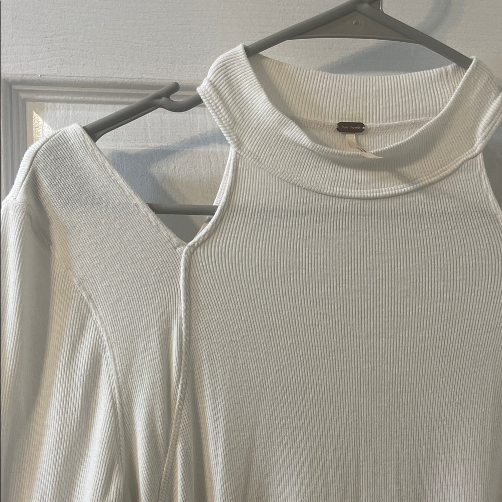 Free People White Ribbed Top - Picture 3 of 10